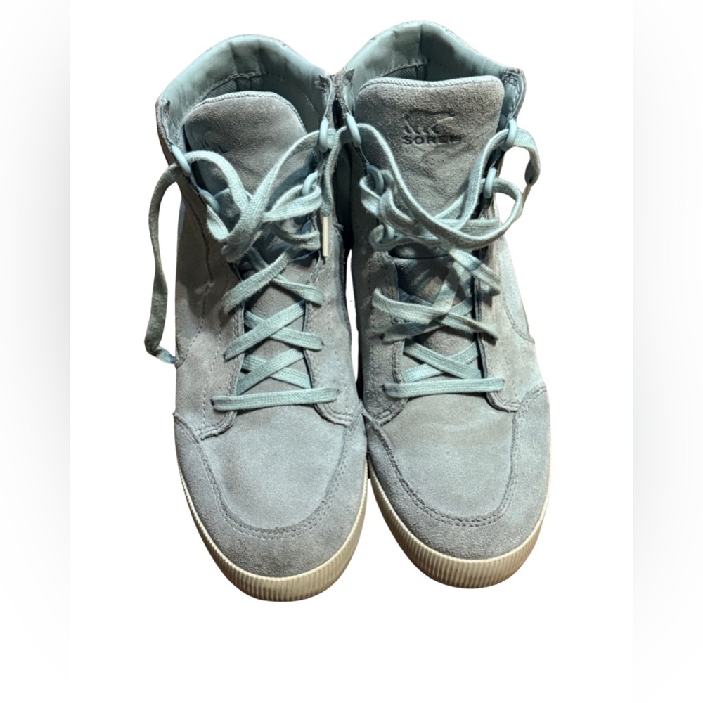 Sorel Women’s Suede High Top Sneakers Light Blue‎ Size 9.5 Casual Comfort Shoes